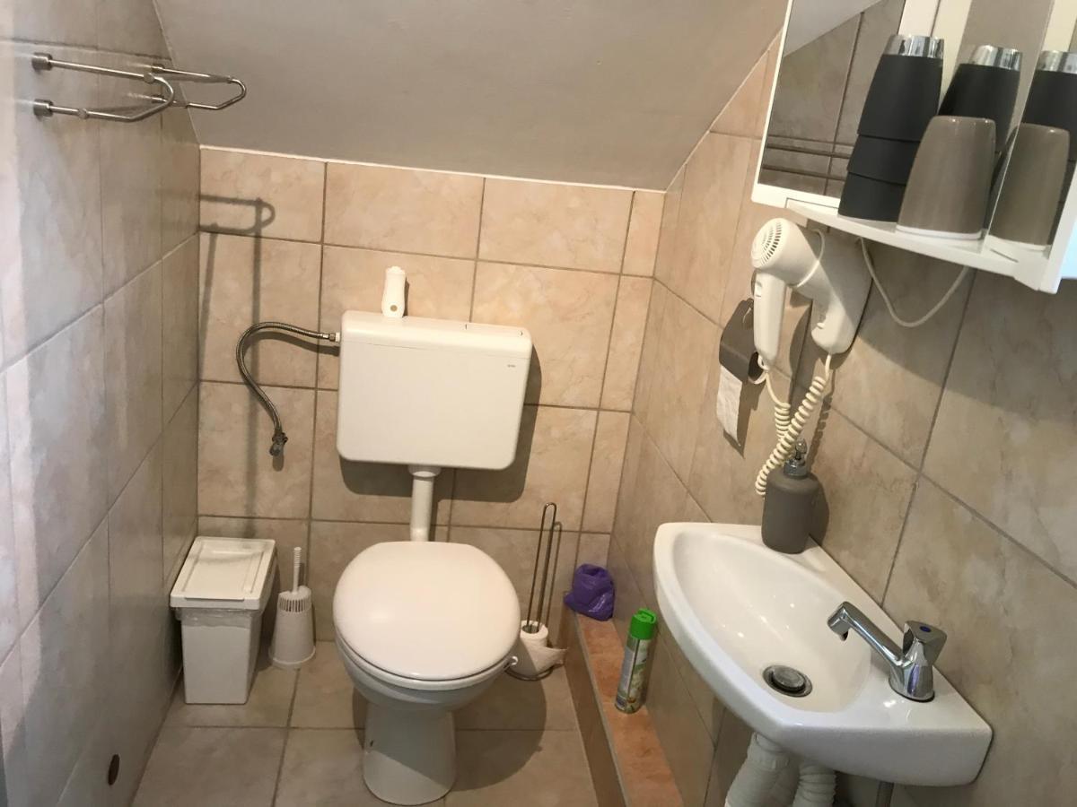 Redhill Apartments Нови-Винодолски Экстерьер фото
