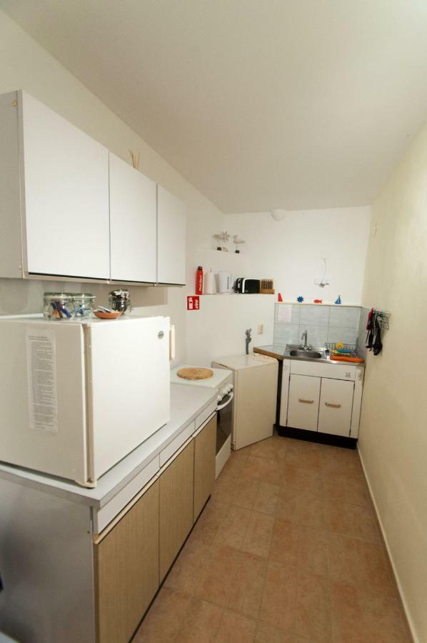 Redhill Apartments Нови-Винодолски Экстерьер фото