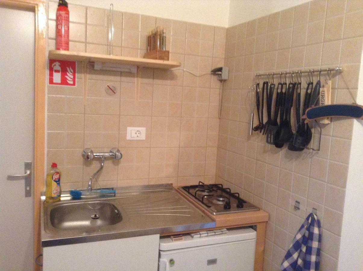 Redhill Apartments Нови-Винодолски Экстерьер фото