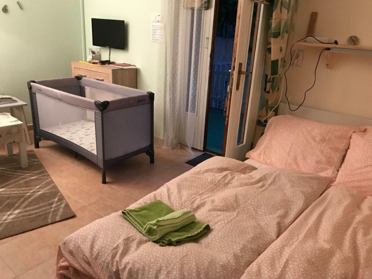 Redhill Apartments Нови-Винодолски Экстерьер фото